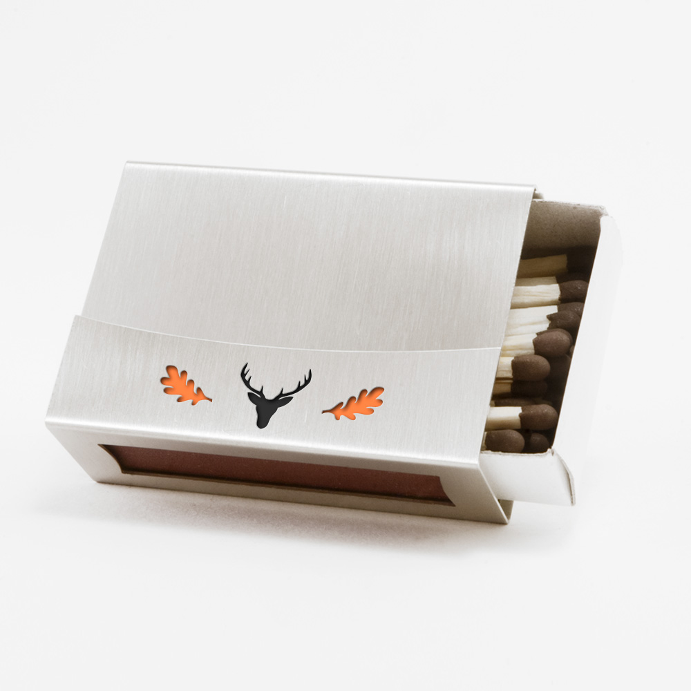 Streichholzschachtel - Huelle aus Edelstahl mit orangenem Eichenlaub und schwarzem Hirschkopf