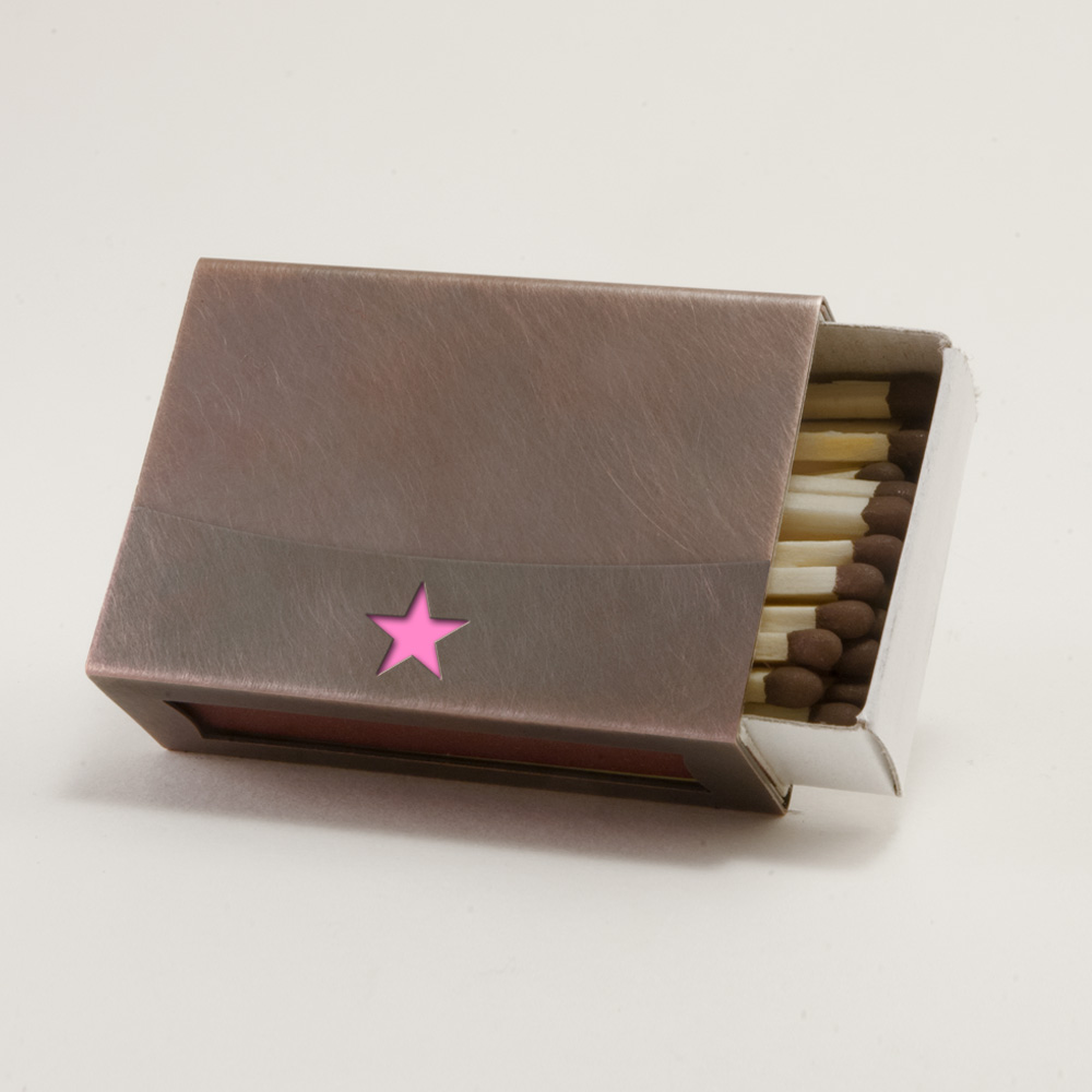 Streichholzschachtel - Huelle mit pinkfarbenem Stern aus Kupfer