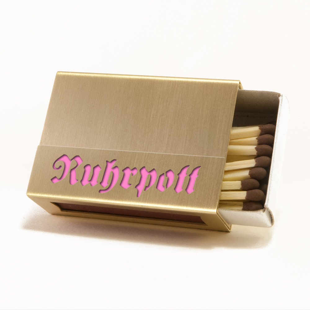 Streichholzschachtel - Huelle "Ruhrpott" aus Messing mit pinkfarbener Schrift